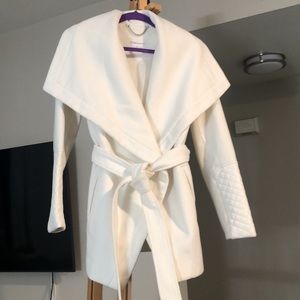 Women BCBG Ivory white blazer size Small BCBGeneration